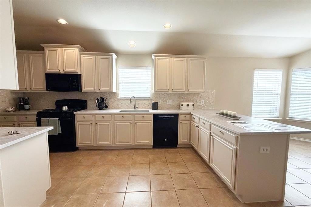 420 Byron Nelson Dr - Photo 5 of 21