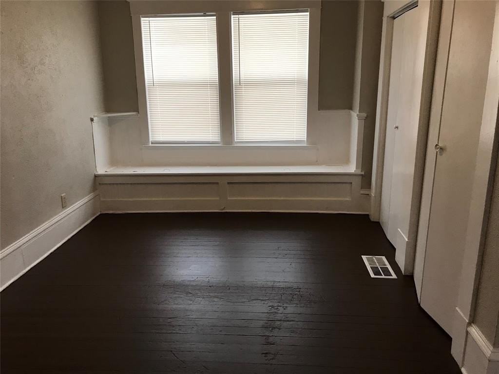 1118 N Zang Blvd #101 - Photo 6 of 19