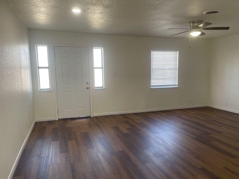 1838 Kent Dr - Photo 7 of 19