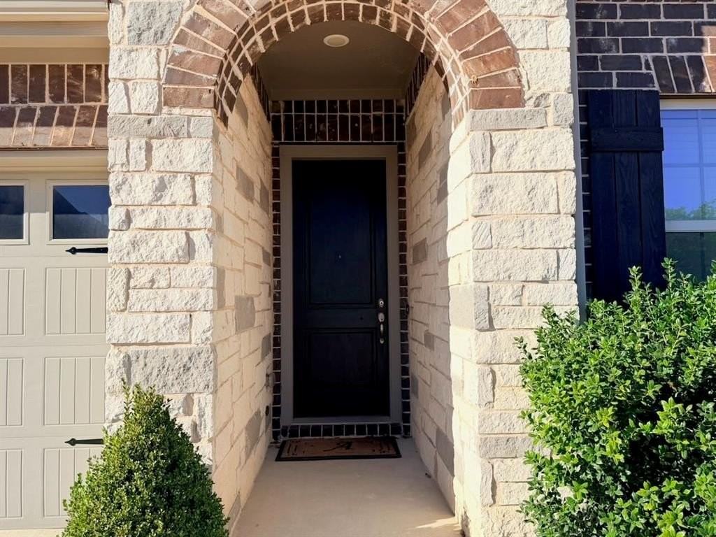 7500 Winterbloom Way - Photo 2 of 21