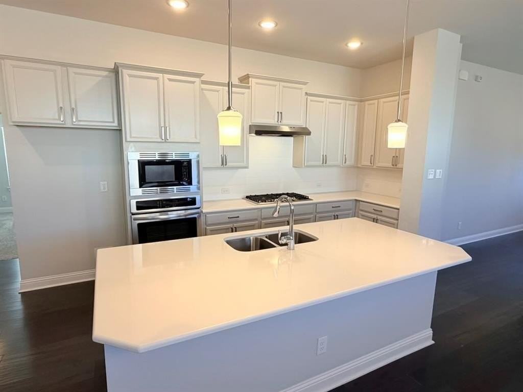 7500 Winterbloom Way - Photo 6 of 21