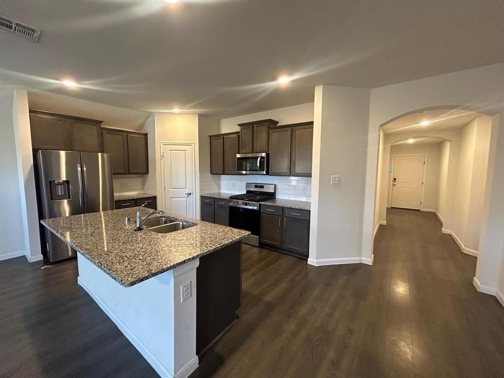 602 Range Dr - Photo 4 of 19