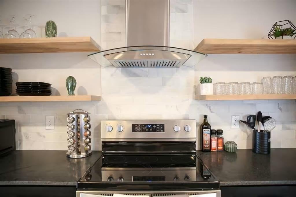 526 Winchester Dr - Photo 4 of 15