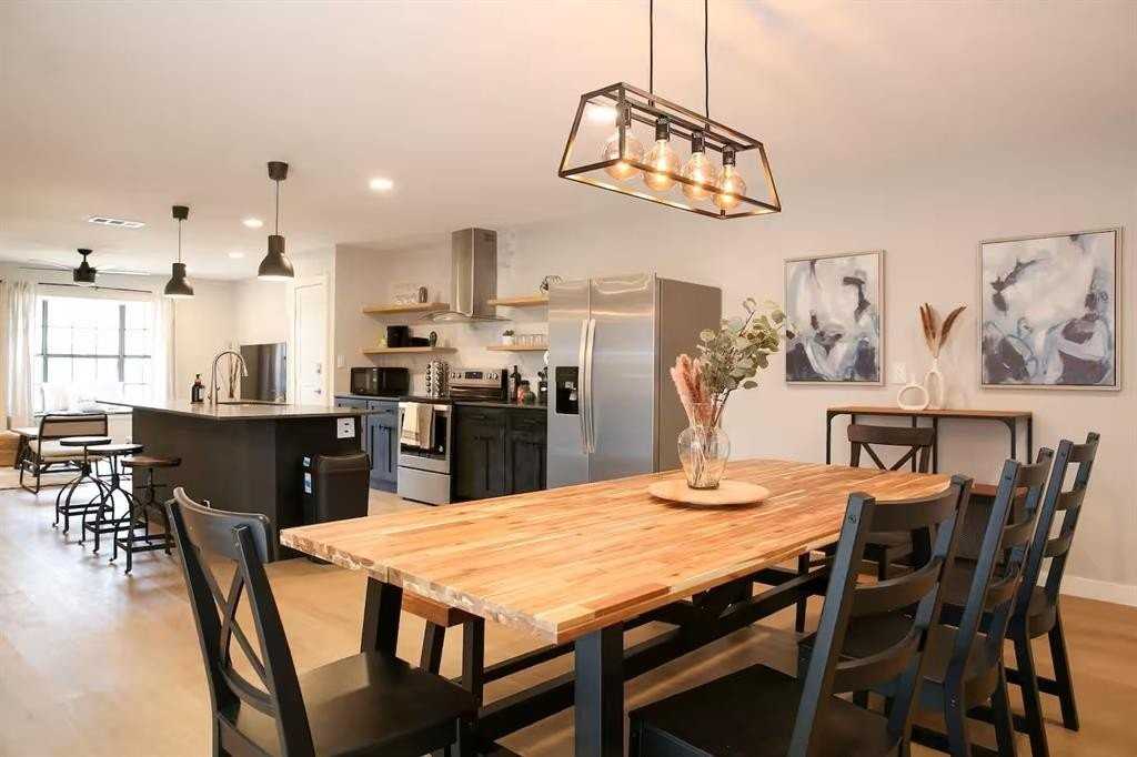 526 Winchester Dr - Photo 5 of 15