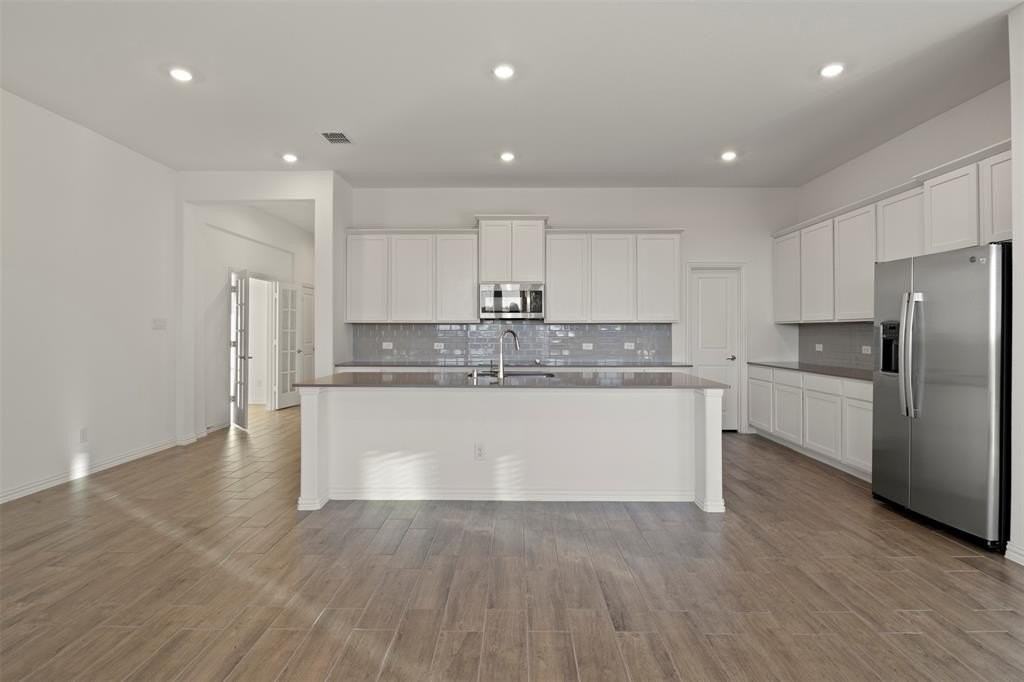 233 Cherryvale Ln - Photo 7 of 31