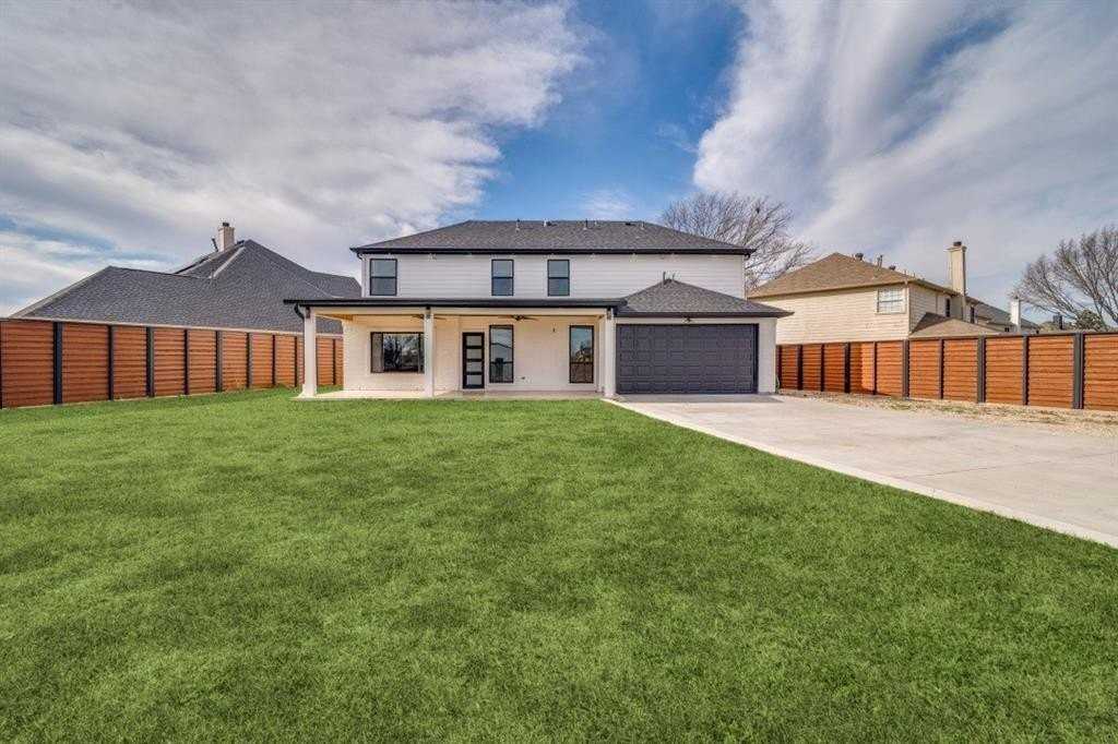 2941 Clearmeadow Dr - Photo 4 of 24