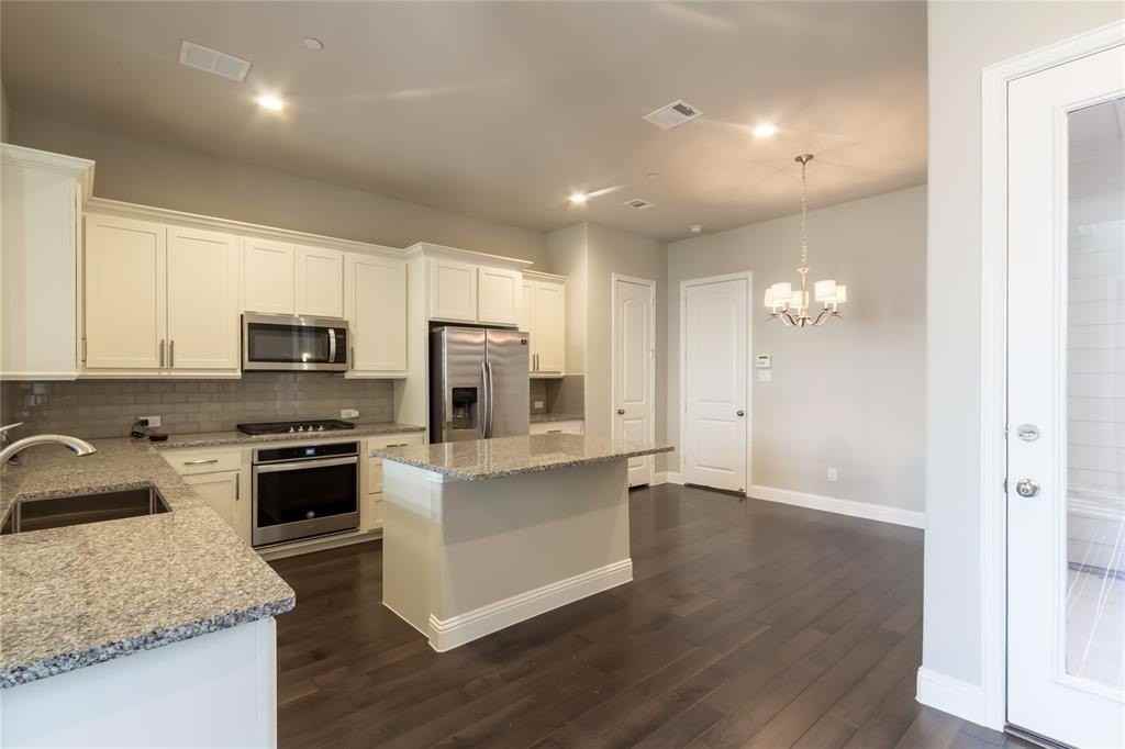 3392 Archduke Dr - Photo 7 of 28