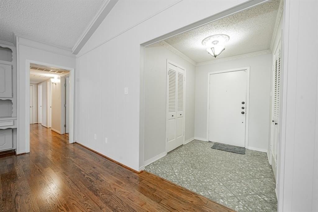 3317 Bouvier St - Photo 2 of 39