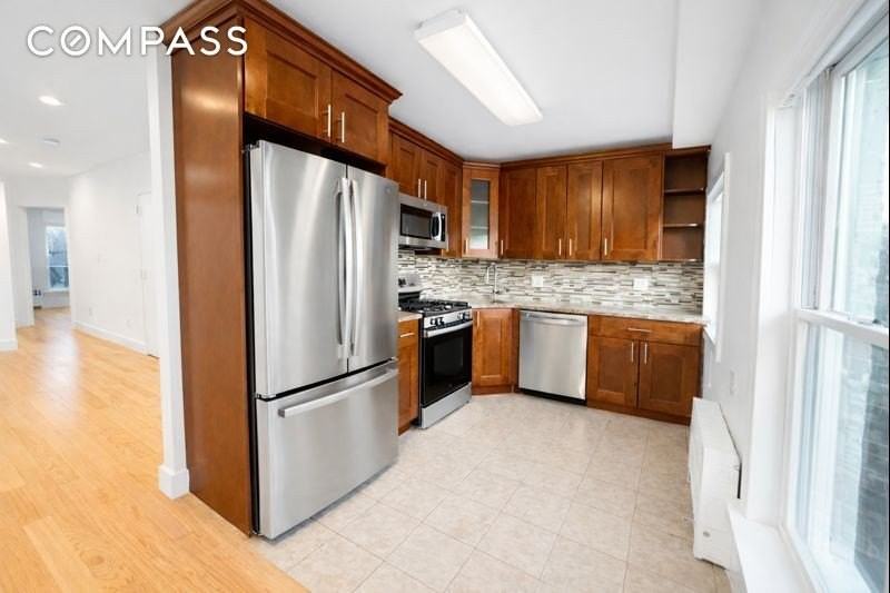 100 Bergen St #4 - Photo 3 of 3