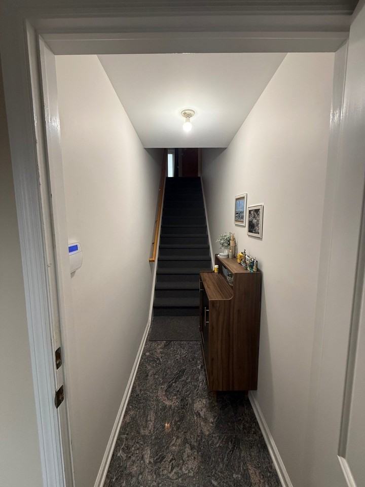 23 Sunnyside Ter #2 - Photo 7 of 21