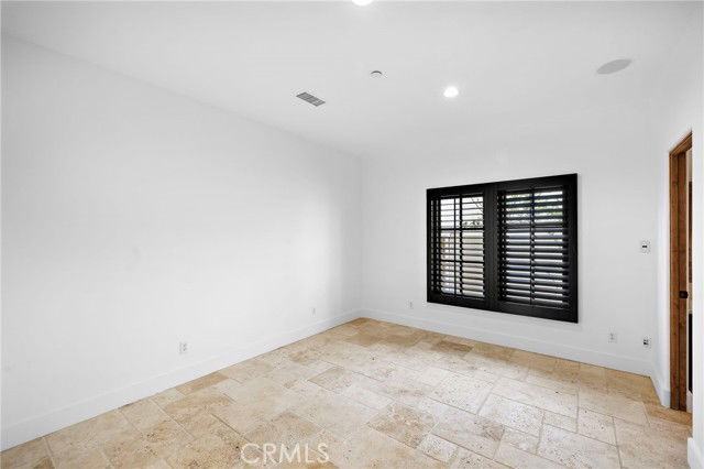 106 Archipelago Dr - Photo 2 of 8