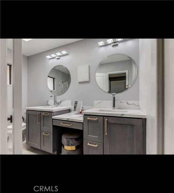 10664 Morning Glory Ave - Photo 2 of 8