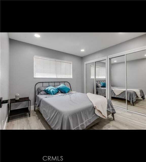 10664 Morning Glory Ave - Photo 3 of 8