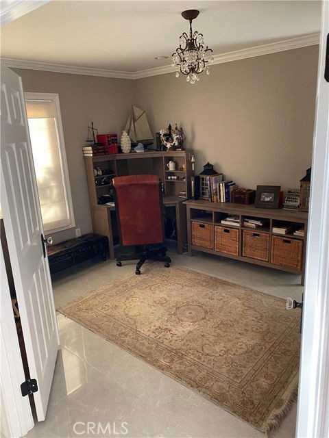 1933 N Canyon Park Cir - Photo 2 of 8