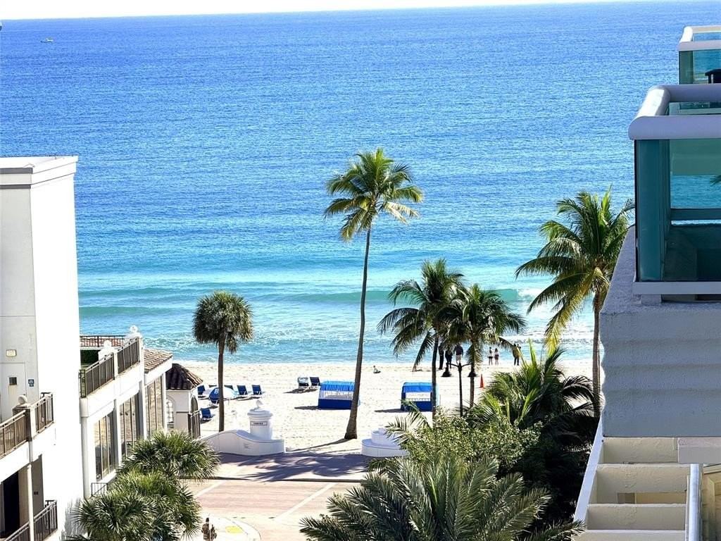 101 S Fort Lauderdale Beach Blvd #906 - Photo 2 of 50