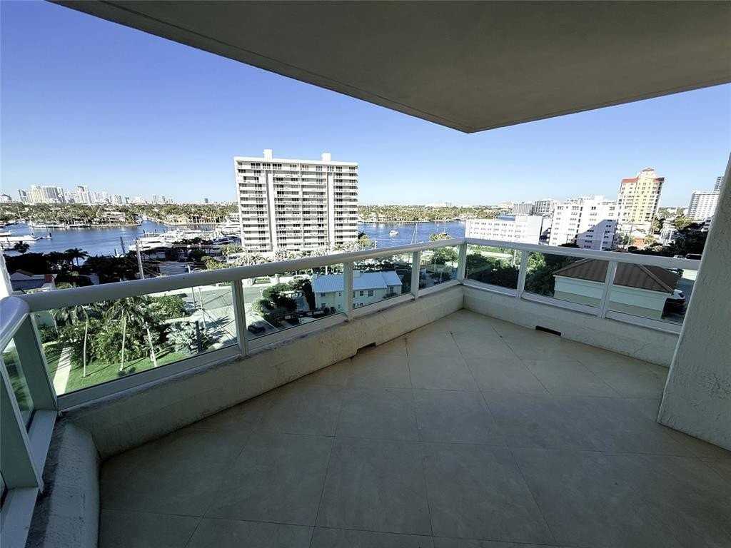 101 S Fort Lauderdale Beach Blvd #906 - Photo 3 of 50