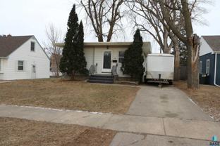 2416 S Glendale Ave - Photo 1 of 1