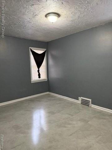 9665 Coyle St - Photo 5 of 16