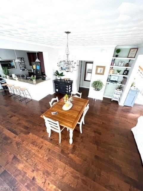 5616 Memorial Dr - Photo 6 of 43