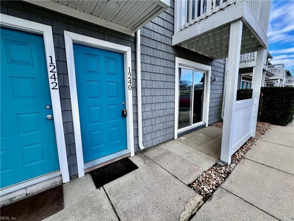 1240 Indian Rd - Photo 2 of 22