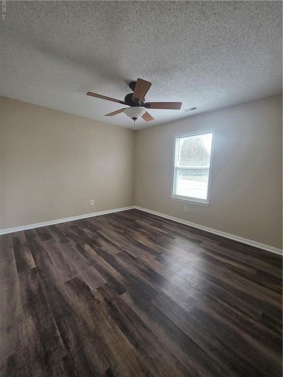 1736 Gallery Ave - Photo 5 of 20