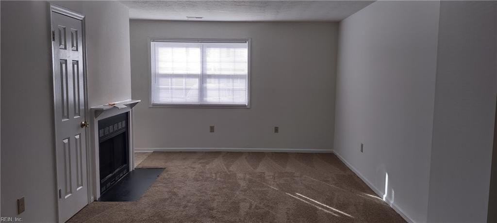 4 Roffman Pl - Photo 2 of 15