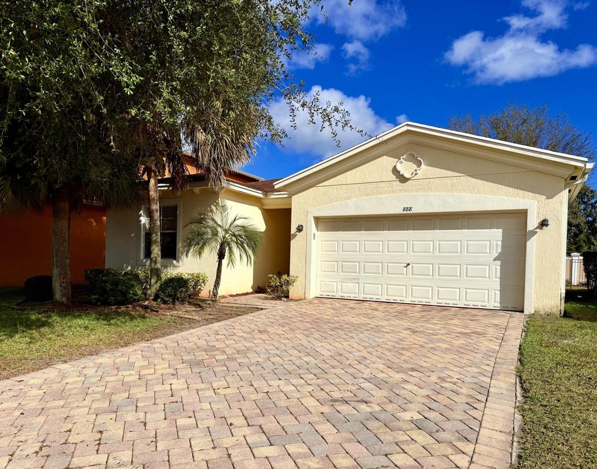 888 Quartz Ter - Photo 2 of 49