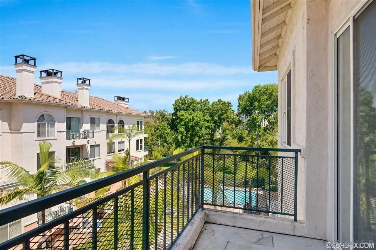 680 Camino De la Reina 2407 - Photo 2 of 6