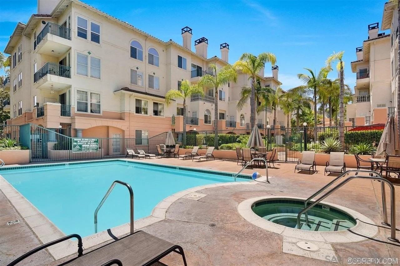 680 Camino De la Reina 2407 - Photo 5 of 6