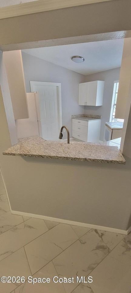 737 Geoffrey Ave Sw - Photo 4 of 13