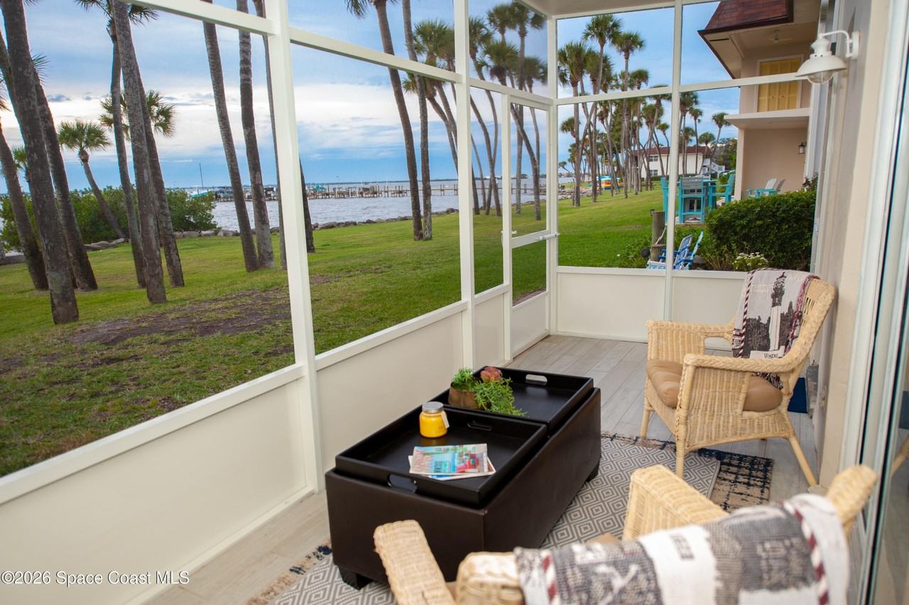 230 Cape Shores Cir Unit 17-E #17E - Photo 3 of 41