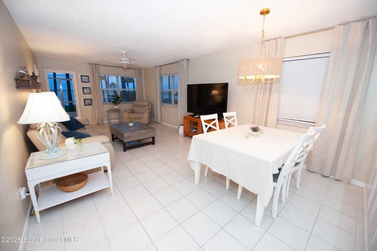 230 Cape Shores Cir Unit 17-E #17E - Photo 6 of 41