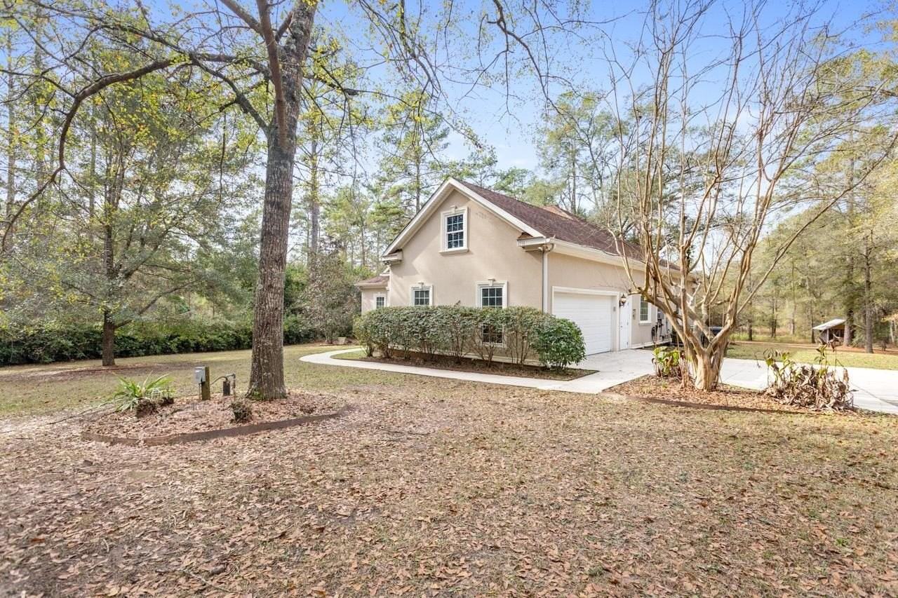 8514 Polly Ln - Photo 5 of 44