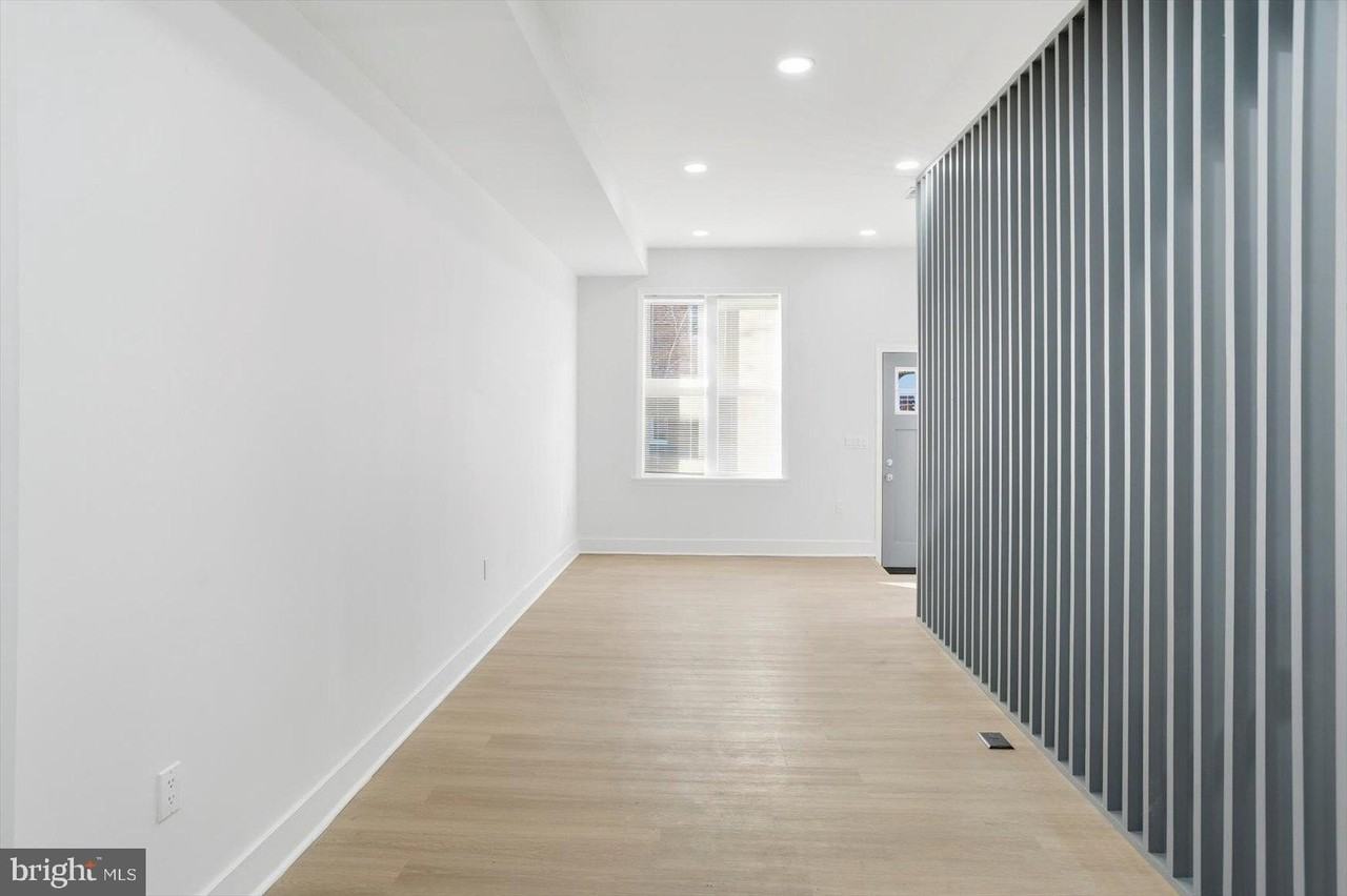 2323 Guilford Ave - Photo 7 of 41