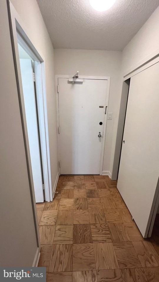 5500 Friendship Blvd Apt 2124n #2124N - Photo 5 of 17