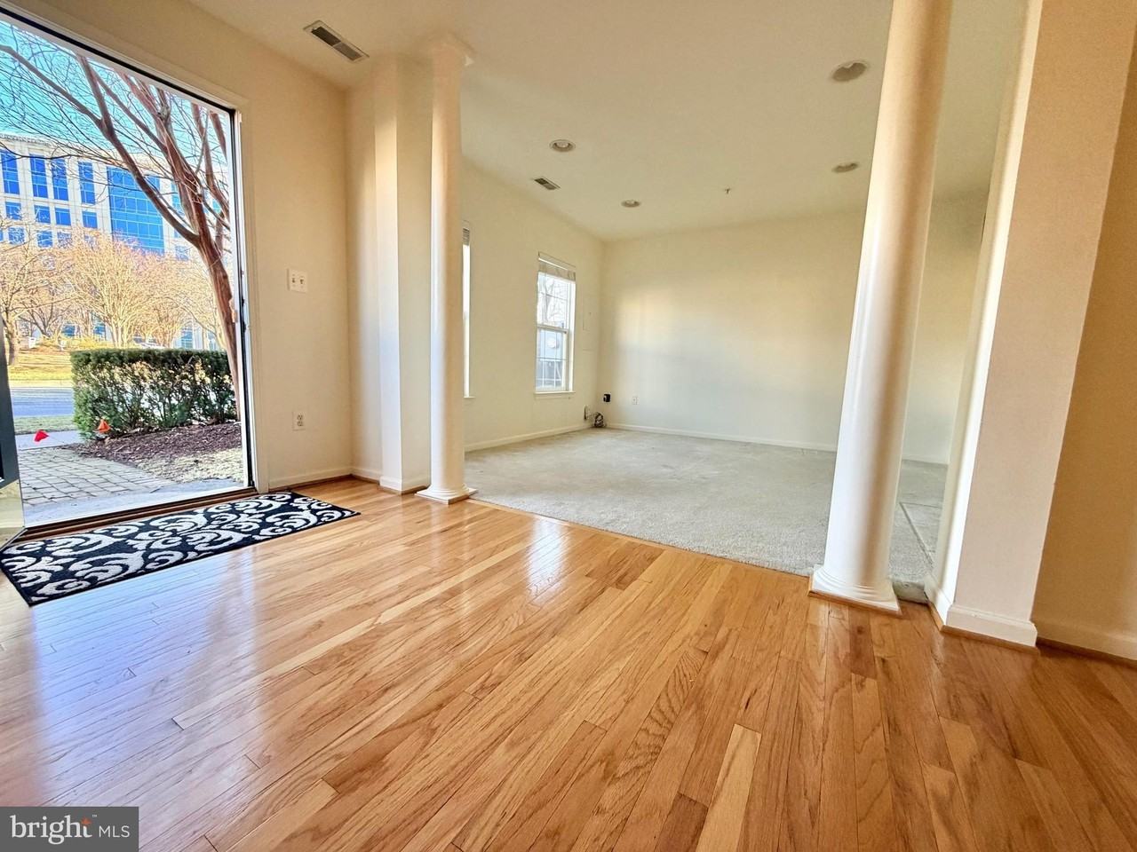 9710 Washingtonian Blvd - Photo 4 of 43