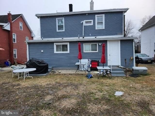 84 Carpenter St - Photo 3 of 13