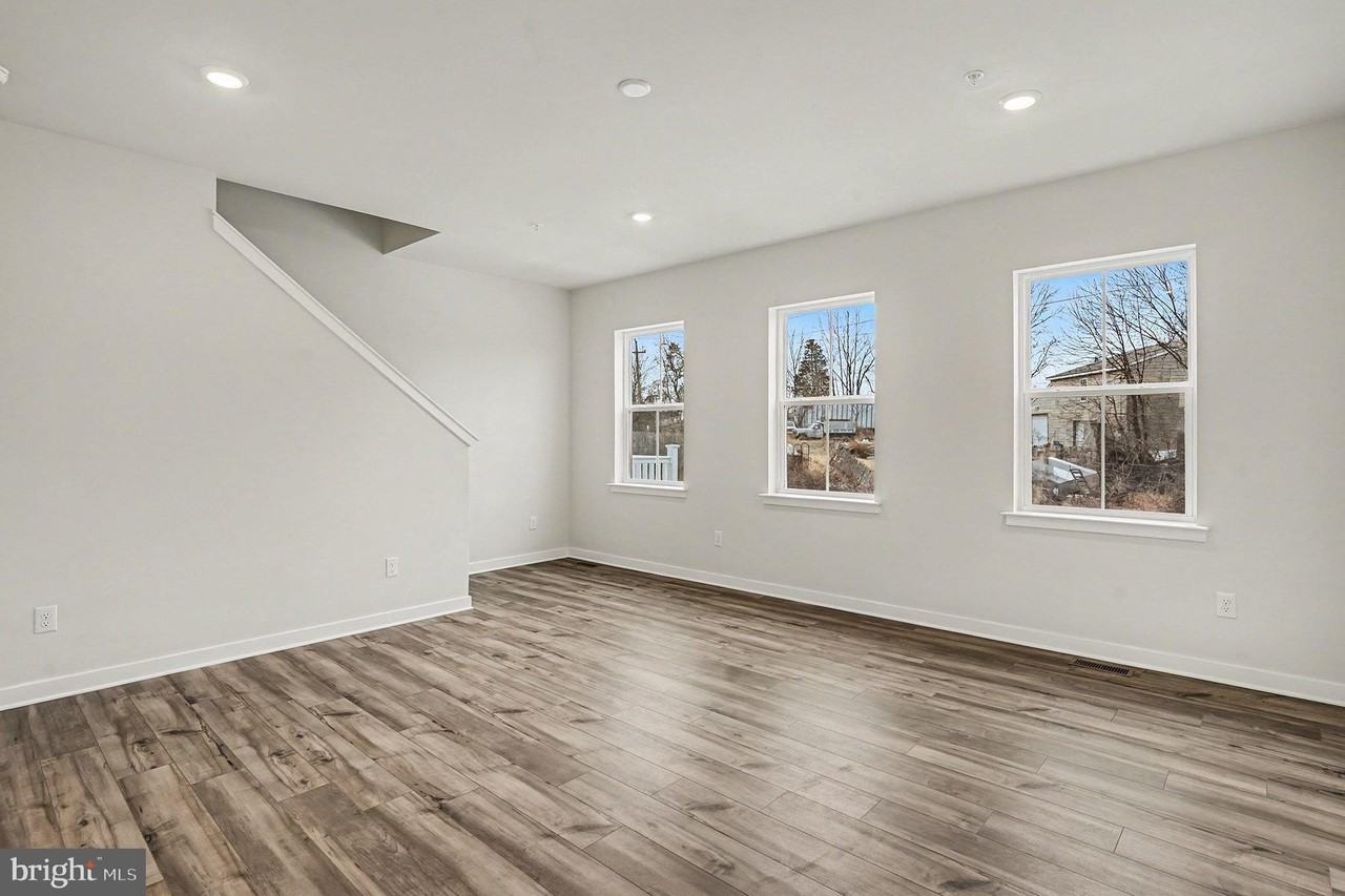 1277 Filmore St - Photo 7 of 29