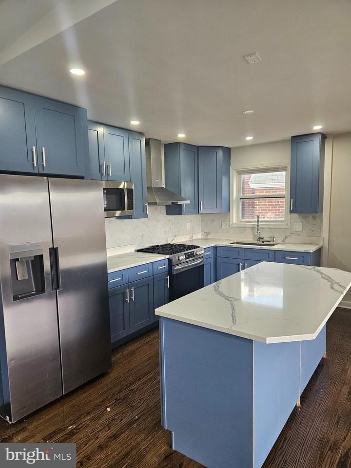 7822 Anita Dr - Photo 2 of 10