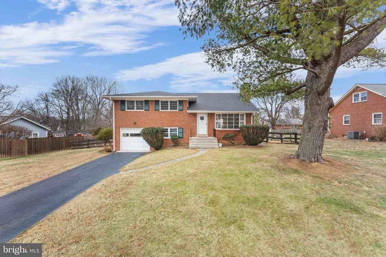 12 Earlybird Ave - Photo 2 of 43