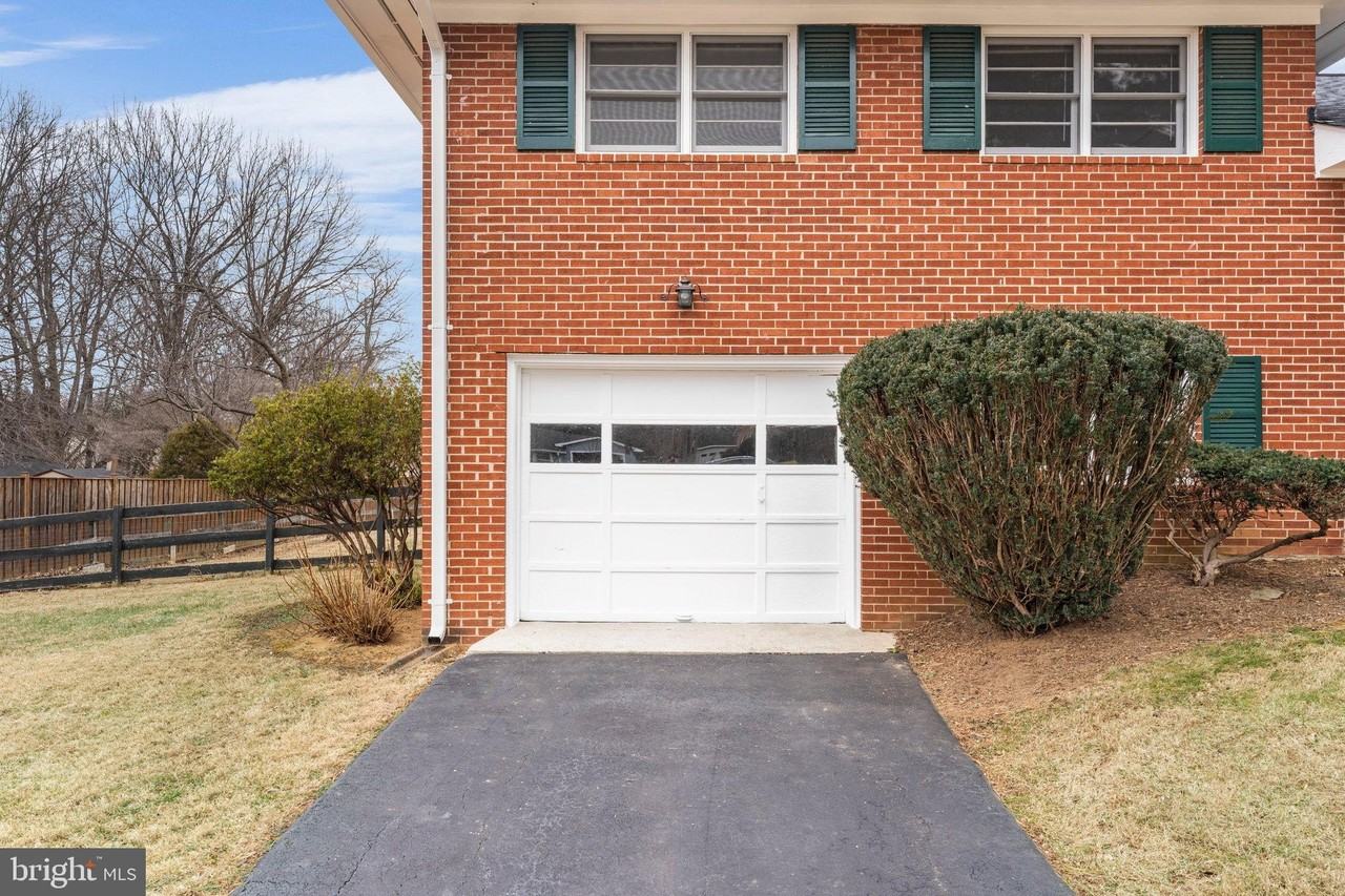 12 Earlybird Ave - Photo 4 of 43