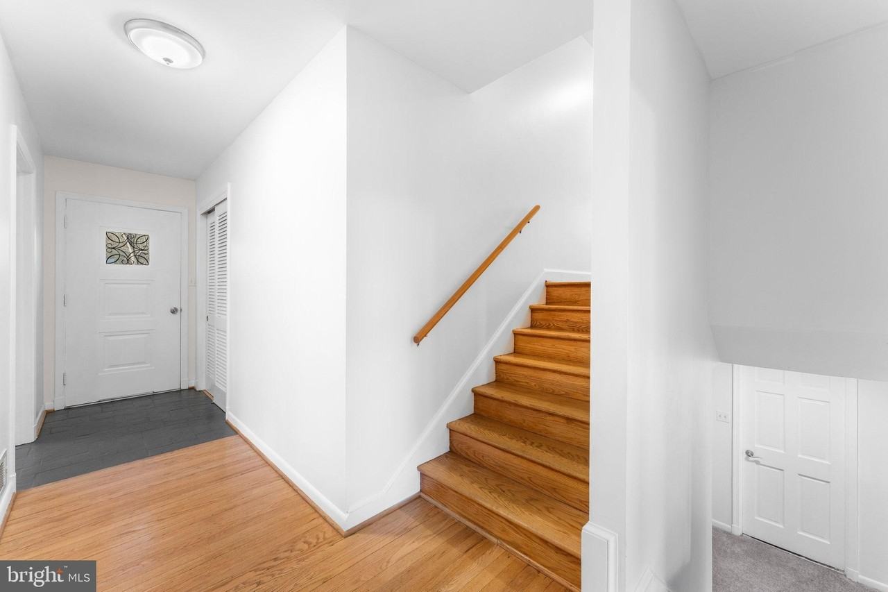 12 Earlybird Ave - Photo 5 of 43