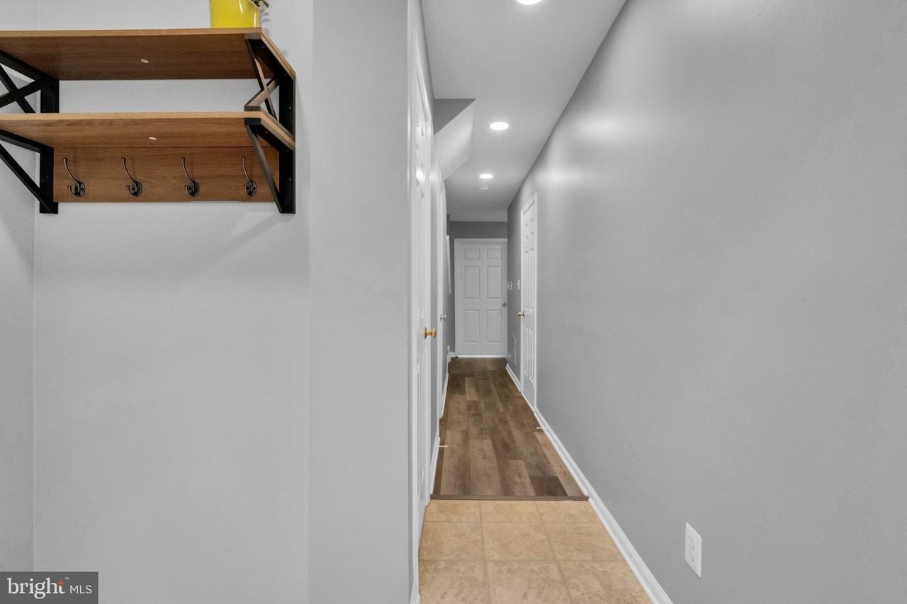 21542 Harvest Green Ter - Photo 3 of 38