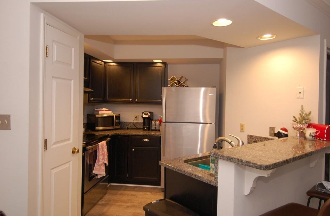 1450 Barton Place Dr - Photo 5 of 13