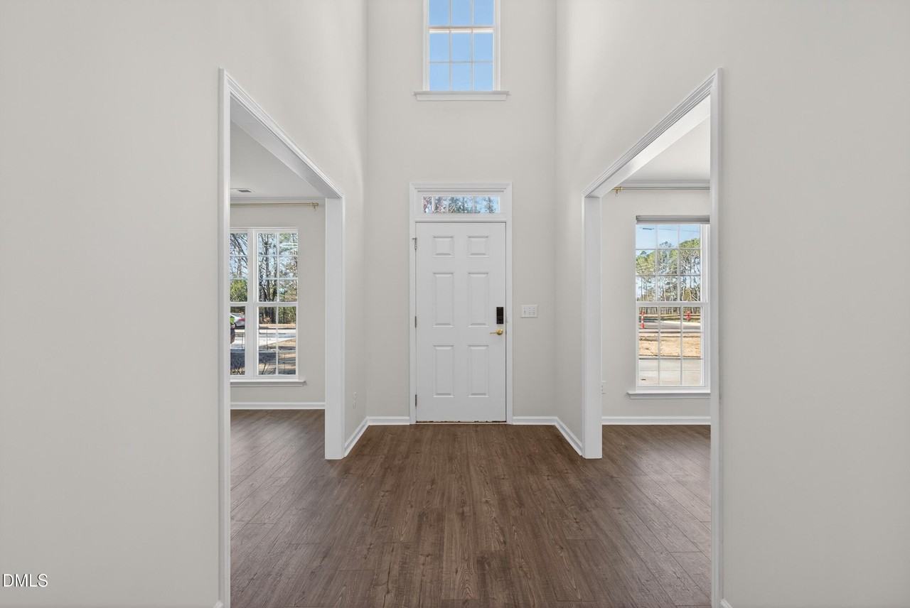 106 Barbee Rd - Photo 4 of 19