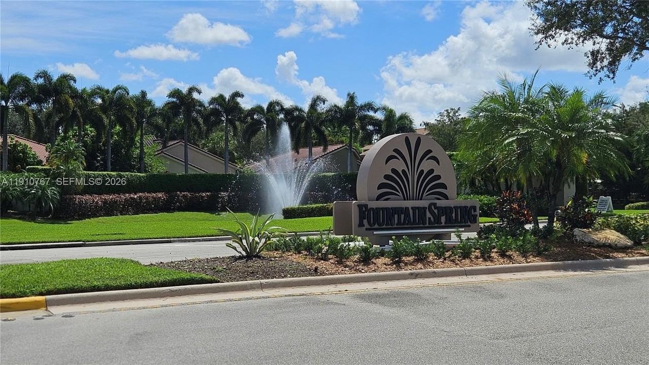 1256 Nw 110th Ave #1256 - Photo 5 of 13