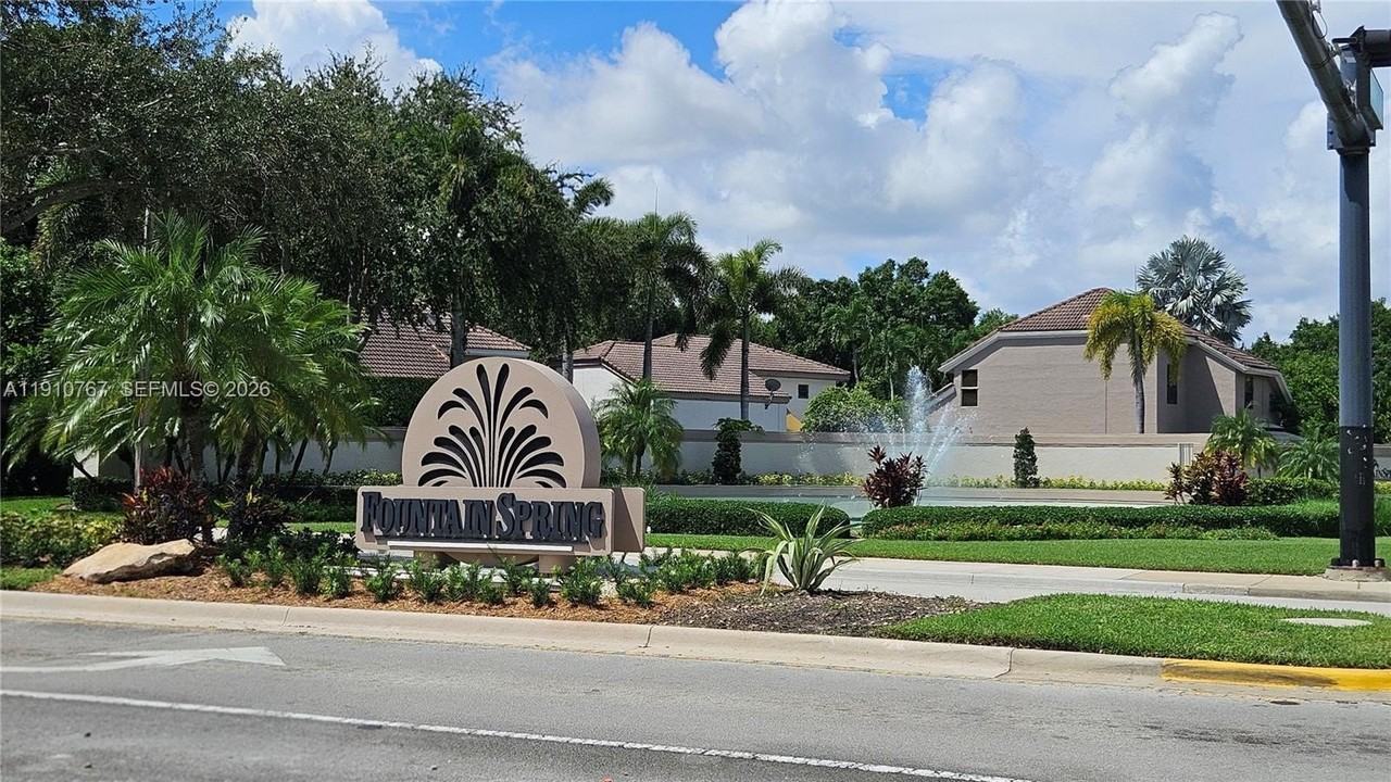 1256 Nw 110th Ave #1256 - Photo 6 of 13