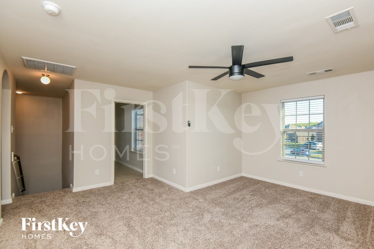 6120 Obsidian Creek Ct - Photo 7 of 15