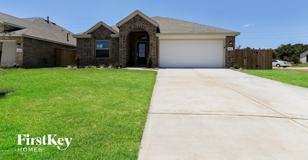 904 Pickering Oak Row - Photo 1 of 1