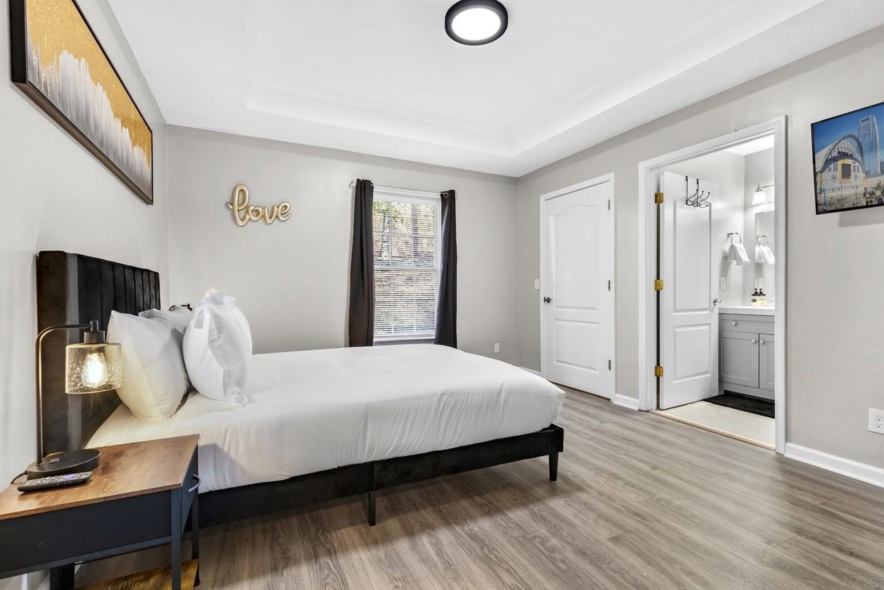 2821 Old Matthews Rd - Photo 2 of 12